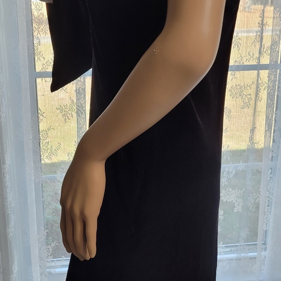 French Connection Bodycon One Shoulder - Holiday Party Aurore Velvet Dress 2 - Picture 6 of 6